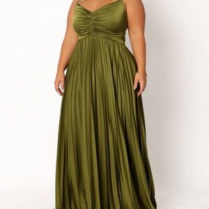 Elegant Olive Green Maxi Dress